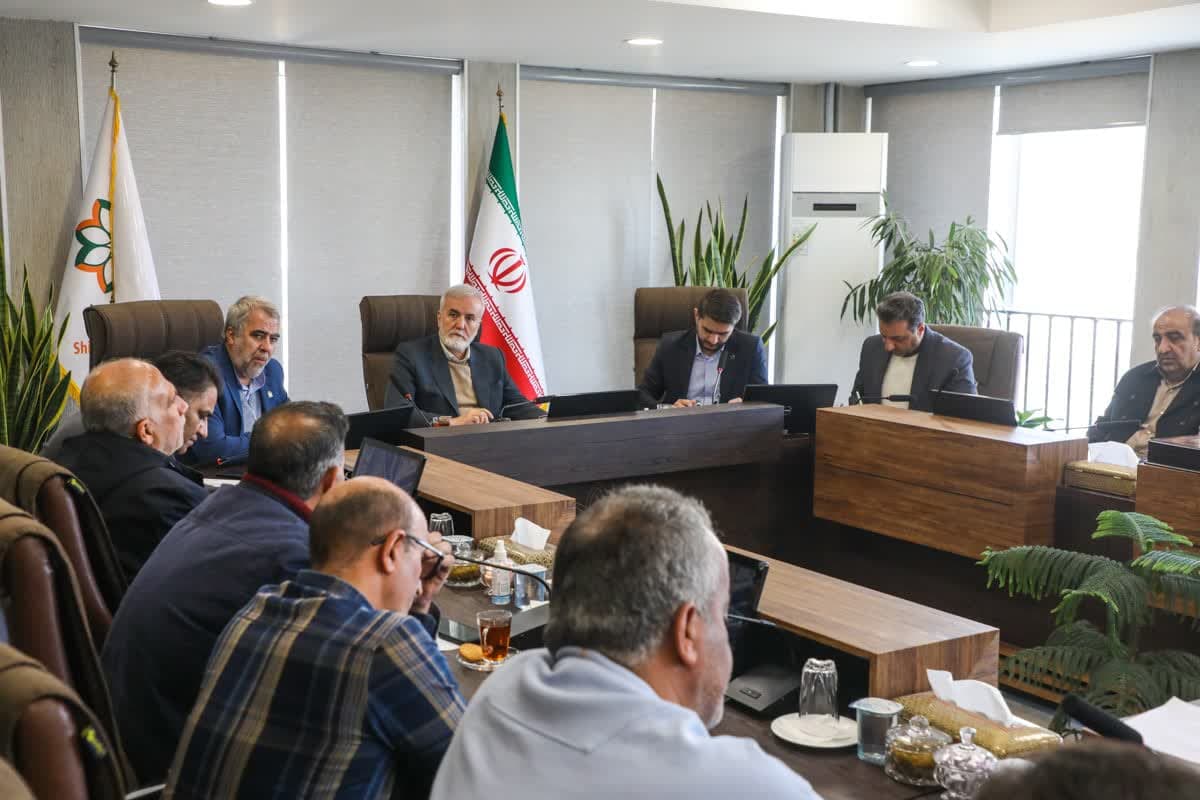 تأکید مدیریت شهری بر رفع مشکلات بهره‌برداران و رانندگان تاکسی