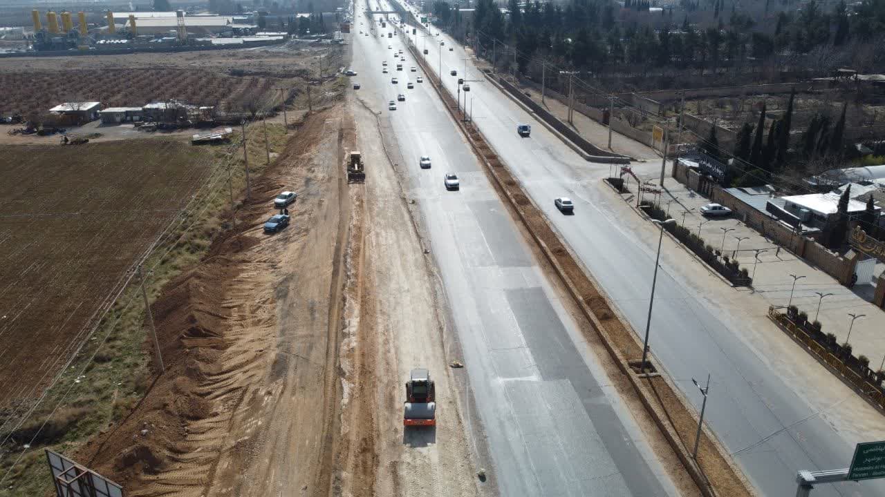 بزرگراه آیت‌الله علوی نقش ارزنده‌ای در ارتقای وضعیت محور شمال غربی شیراز دارد