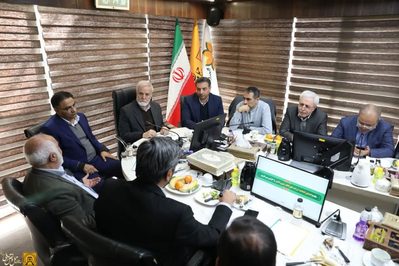 مترو به عنوان پروژه ملی نیازمند توجه و نگاه فرامنطقه‌ای و ملی است