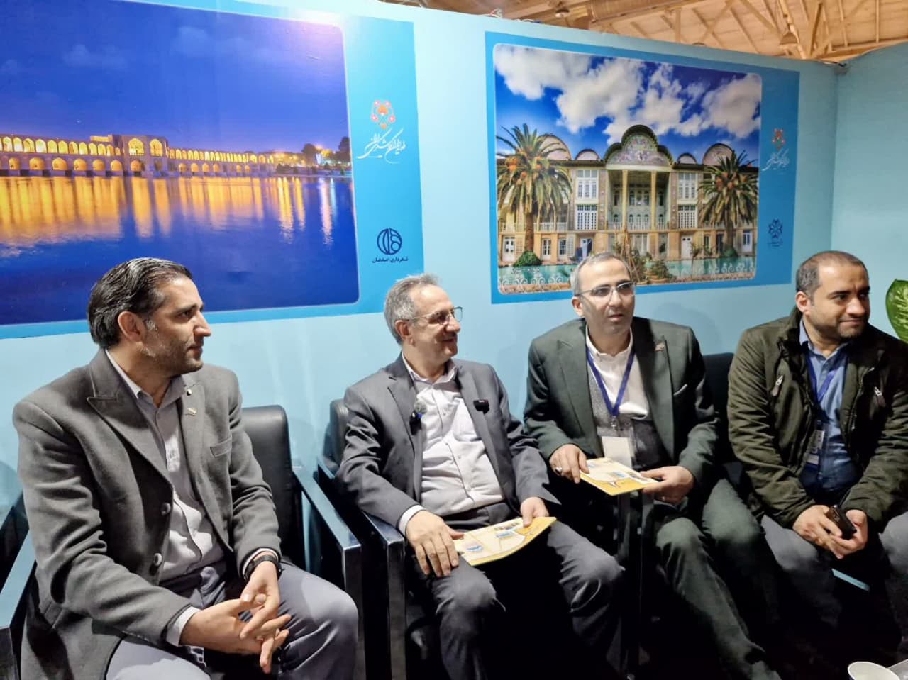 وزارت میراث‌فرهنگی بخشی از متولی گری خود را به شهرداری ها واگذار کند