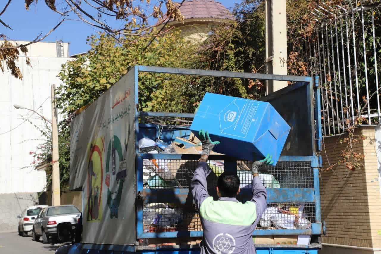 اسکناس‌های مفقوده به شهروند شیرازی بازگردانده شد