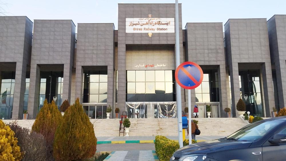 بازدید بازرسان فارس از ایستگاه راه‌آهن شیراز در ایام نوروز