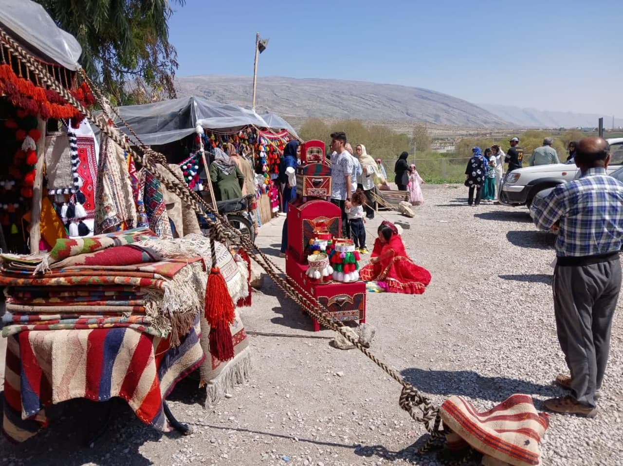 میزبانی عشایر با هدف کاهش تصادفات و معرفی فرهنگ اصیل در فارس