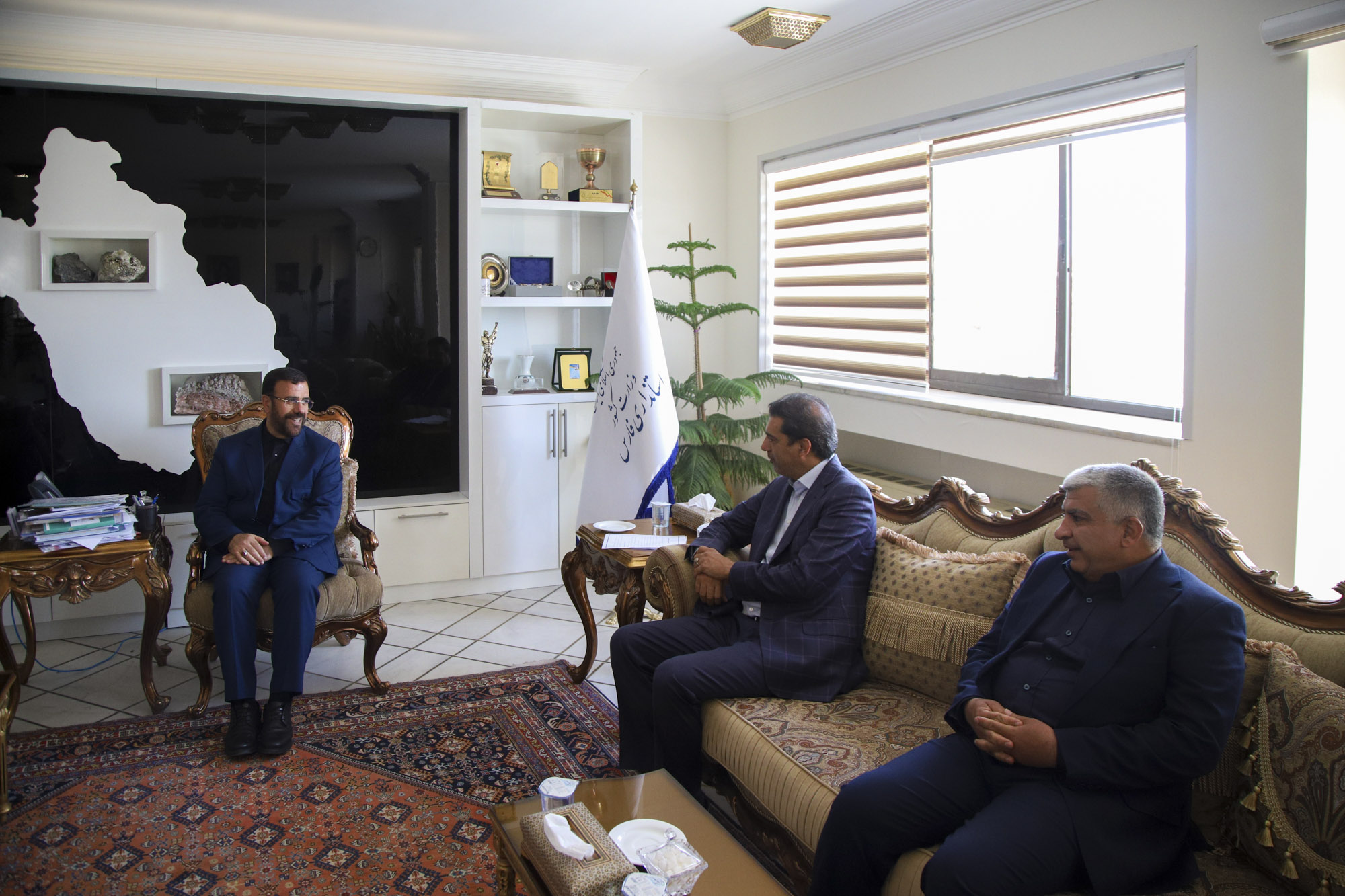 کاهش فقر در استان نه یک وظیفه اداری، بلکه تکلیفی الهی و انسانی است