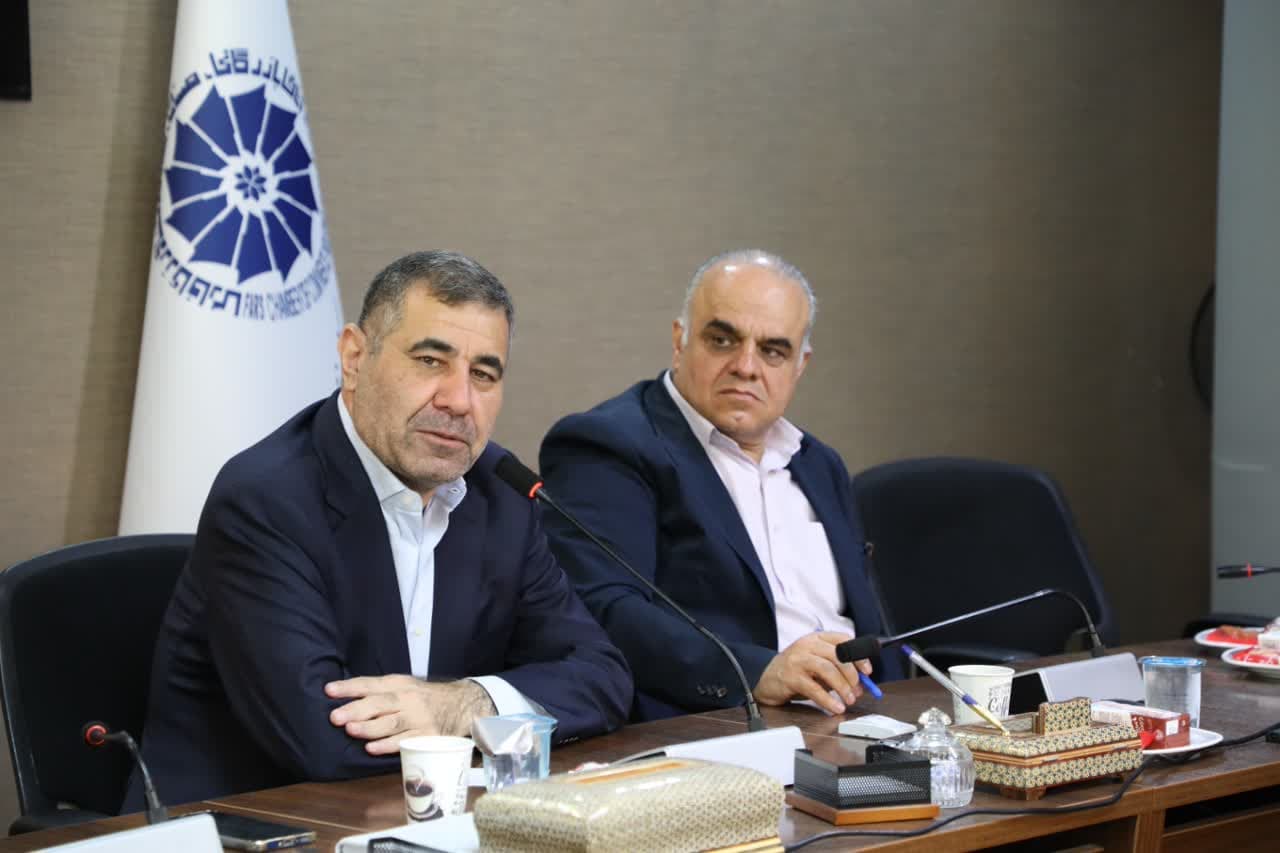 در انتظار دستور رئیس جمهوری برای کوچک سازی دولت و کاهش هزینه ها هستیم