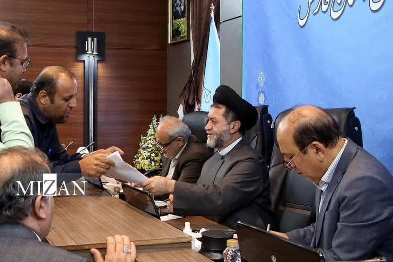 دیدار مردمی ۲۱۵ نفر از مراجعان با رئیس کل دادگستری استان فارس