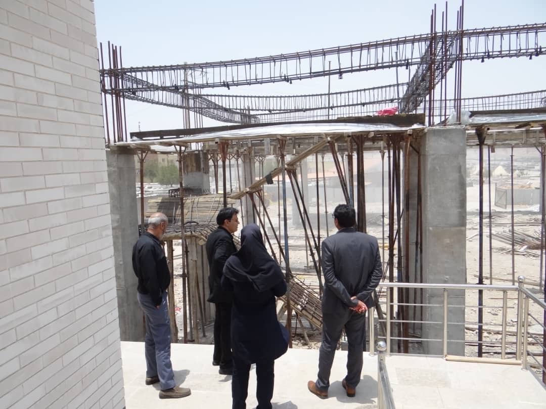 شهرستان های گراش و قیروکارزین صاحب پلاتو تئـاتر میشوند