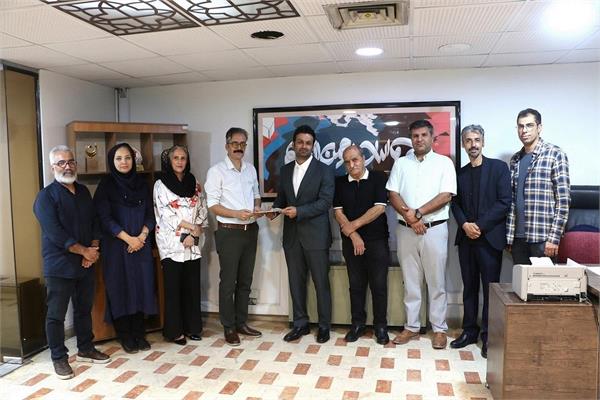 دبیری جشنواره تئاتر فارس در دستان جوانی اهل شیراز