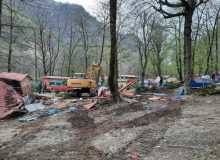 آلاچیق‌های بالادست روستای سبوک شیراز جمع‌آوری شد