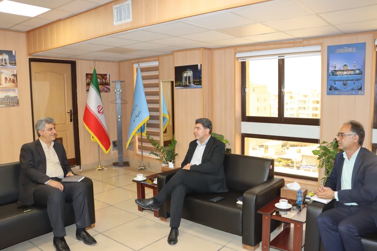 چالشها و فرصتهای پیش روی توسعه روستایی شهرستان رستم بررسی شد