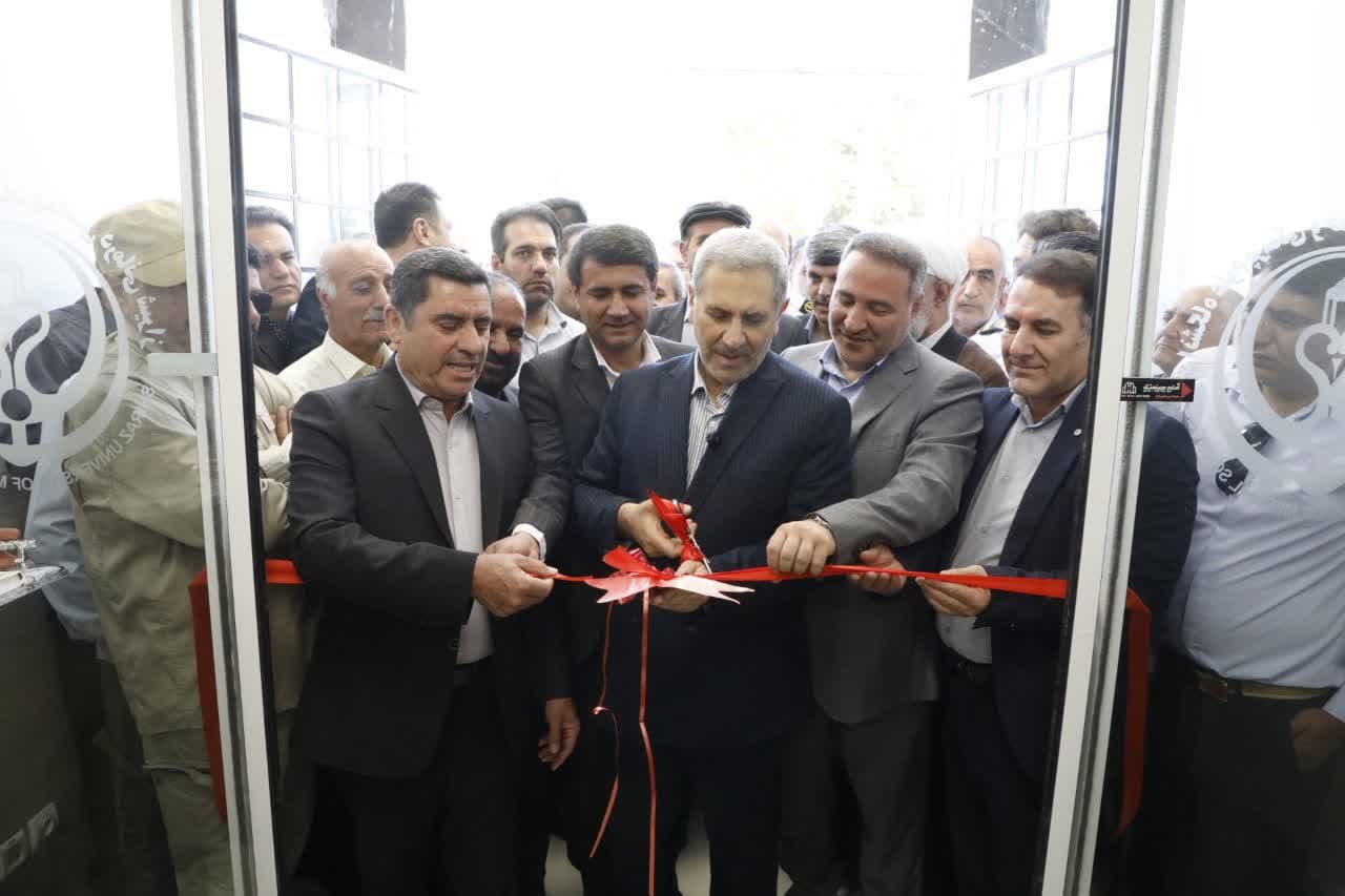 ساختمان جدید ستاد شبکه بهداشت و درمان سپیدان پس از یک دهه انتظار به بهره‌برداری رسید