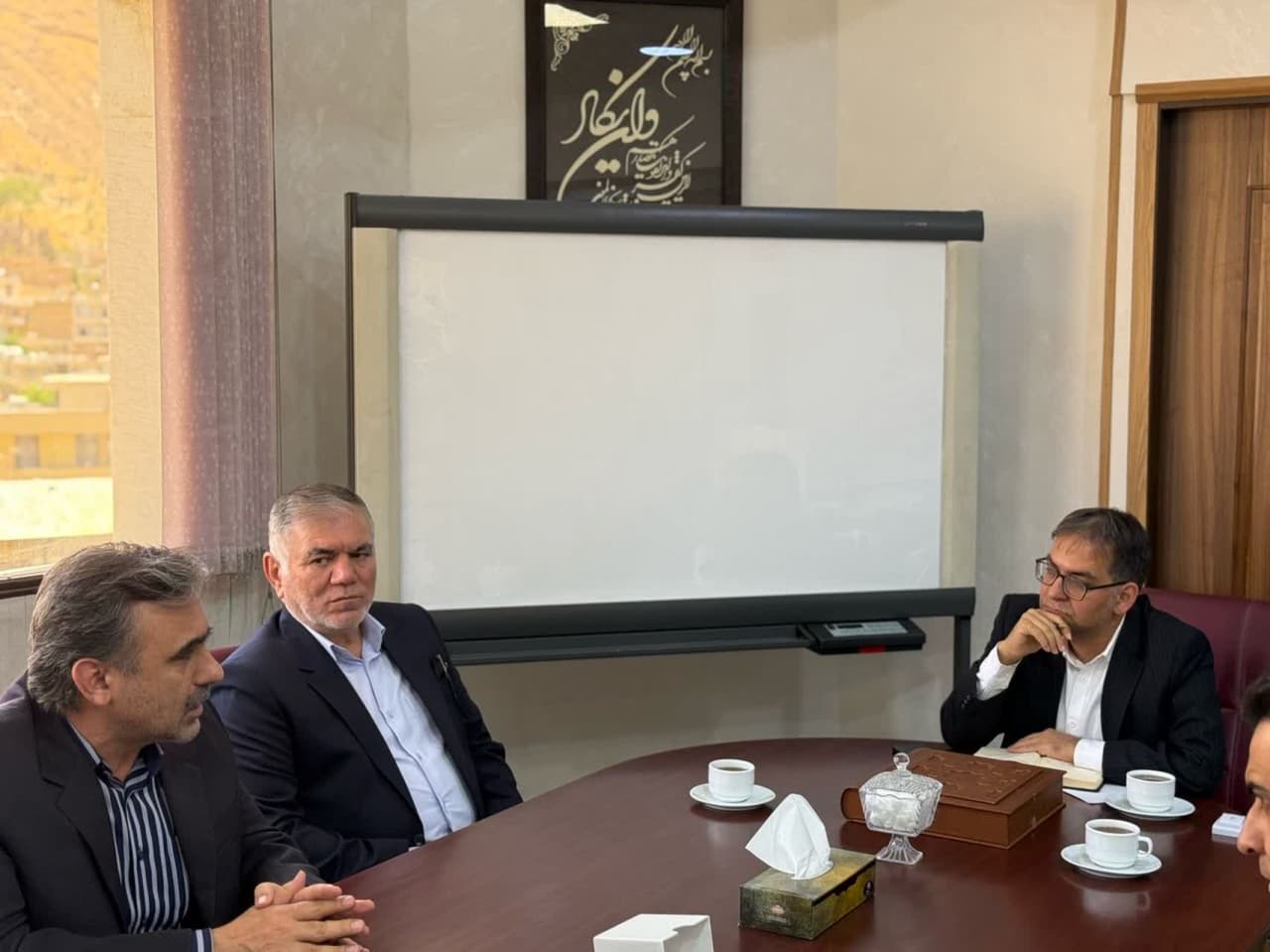 همکاری اداره کل صمت فارس و منطقه ویژه اقتصادی شیراز در جهت رفع موانع تولید و سرمایهگذاری