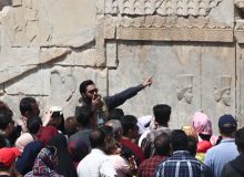 آغاز ساماندهی راهنمایان گردشگری تخت جمشید