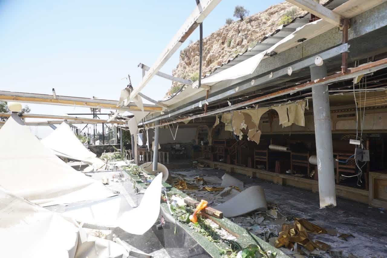 اعمال قانون توسط شهرداری شیراز در خصوص ساخت‌وساز غیرمجاز در مجموعه رستوران شمس‌العماره