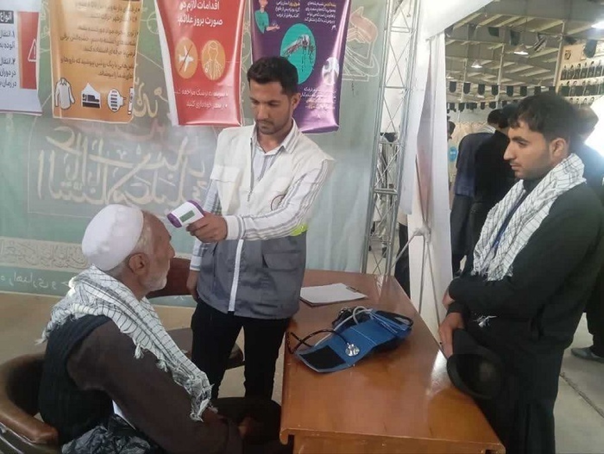 ارائه خدمات سلامت به زائران اربعین حسینی با حضور ۳۰۰ جهادگر عرصه سلامت استان