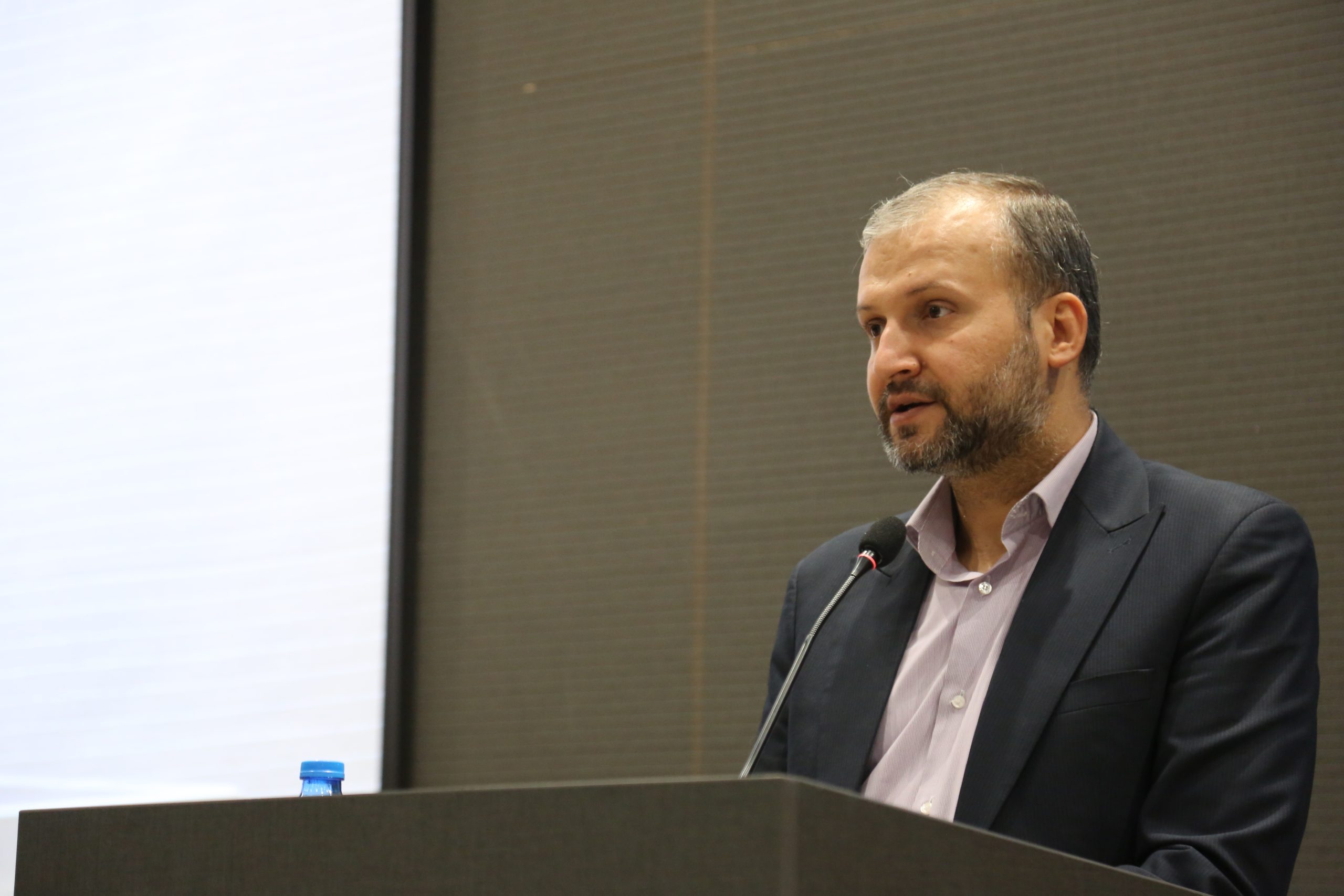 مسجد امام رضا(ع) شهر صدرا در آتش سوخت