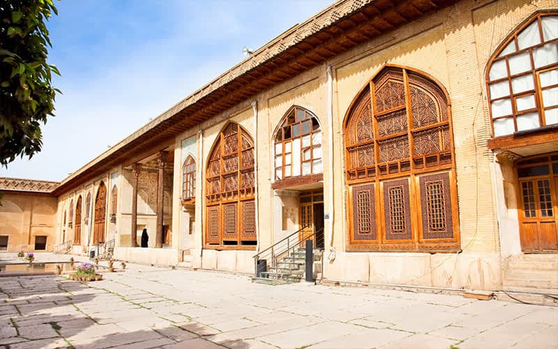 مرمت و مطالعه فنی-پژوهشی ۷۲ بنای تاریخی استان فارس در سال جاری