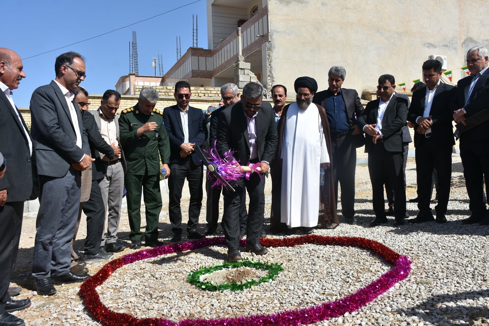 پروژه توسعه و بازطراحی کتابخانه عمومی مصیری شهرستان رستم کلنگ زنی شد