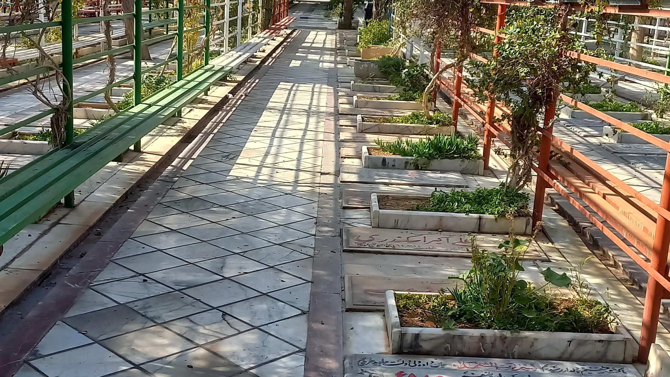 آغاز پروژه ساماندهی گلزار شهدای شیراز با طراحی نوین