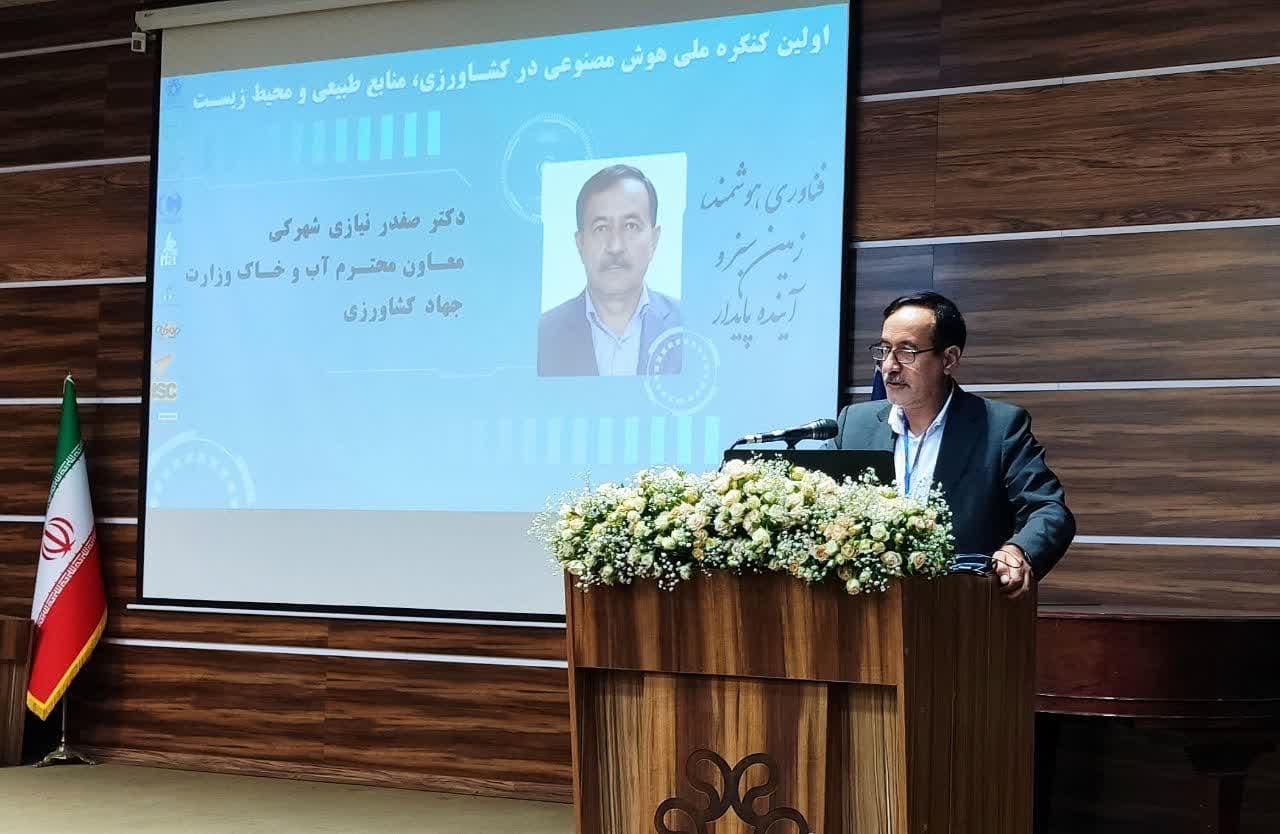 علم و فناوری های نوین باید به کشاورزی سنتی و معیشتی کمک کند