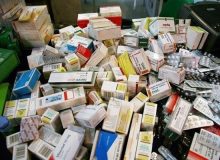 تعطیلی یک داروخانه متخلف به دلیل عرضه داروهای فاقد اصالت در یکی از شهرستان‌های فارس