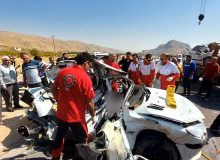 ۵کشته و ۳ مصدوم بر اثر برخورد پژو ۲۰۶ و پارس در جاده سپیدان_شیراز