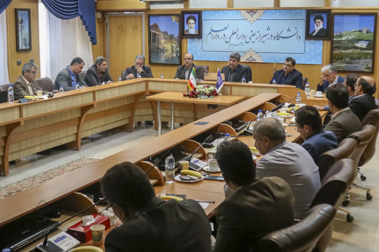 طرح تأسیس “تعاونی دروندانشگاهی” در دانشگاه شیراز بررسی شد