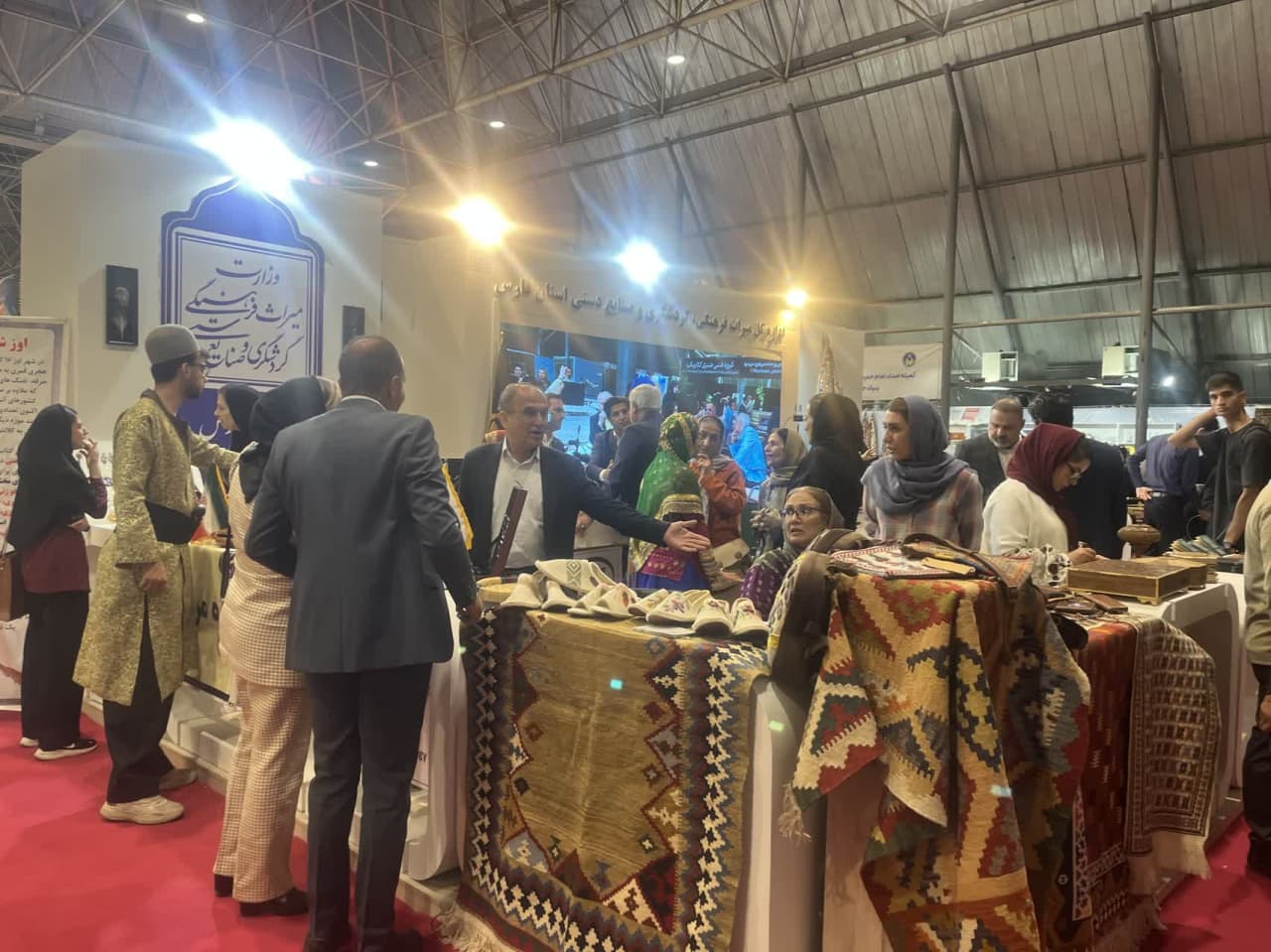 نمایش و معرفی ظرفیت های گردشگری فارس در نمایشگاه بین المللی گردشگری تهران