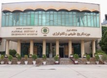 اهدا مجموعه ای کم‌نظیر از نمونه‌های کانی و فسیل به موزه تاریخ طبیعی و تکنولوژی دانشگاه شیراز