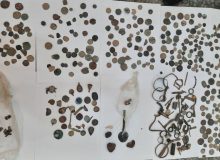 کشف ۵۰۰ سکه و اشیاء تاریخی در داراب