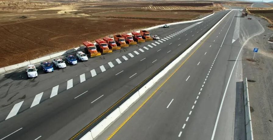 تمام محورهای مواصلاتی فارس باز است