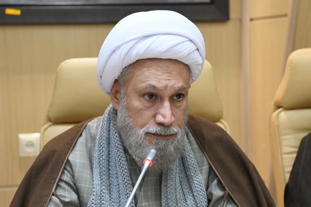 شیراز باید نقش حرم سوم اهل بیت(ع) را در سطح ملی و بین المللی ایفا کند