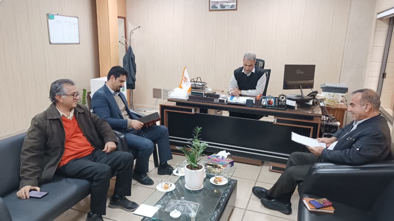 شتاب در اجرای طرح های توسعه روستایی و محرومیت زدایی شیراز