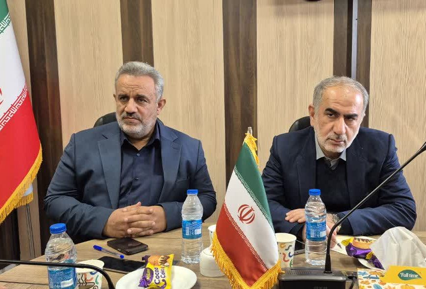 مدیران، راه را برای مشارکت مردم در بخش های تولیدی هموار کنند