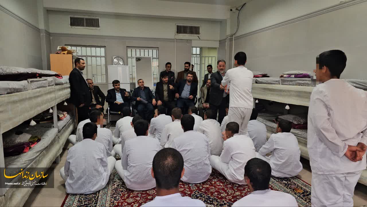 ۵۰ مهرجوی کانون اصلاح و تربیت فارس آزاد شدند