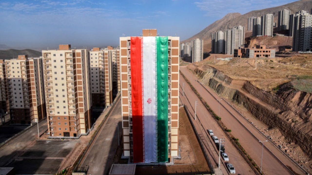 افتتاح ۶۴۰ واحد مشارکتی طرح اقدام ملی مسکن در صدرا