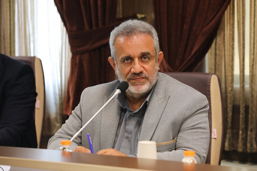 میدان داری اصناف در جنگ چراغ امید شهر را روشن نگه داشت