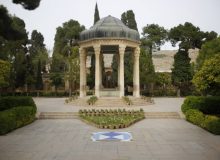 جنگ، حافظیه را تعطیل کرد
