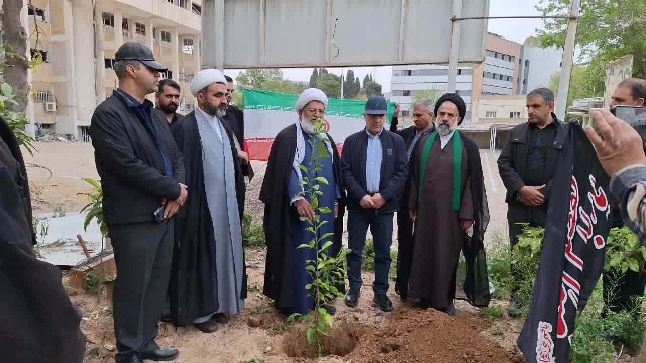 نیروهای مسلح آماده دفاع از دین، اسلام، قرآن و ملت ایران هستند