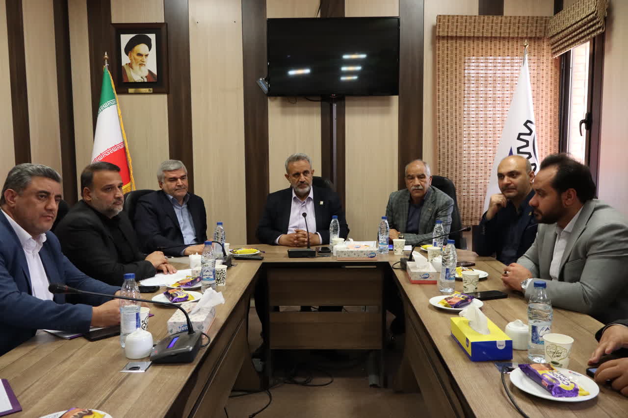 در سال گذشته مالیات ۹۰ درصد مودیان صنفی فارس صفر شد