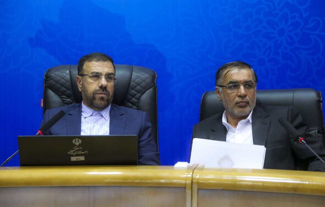 قرارگاه اقتصادی استان با کارگروه‌های عملیاتی تشکیل می‌شود