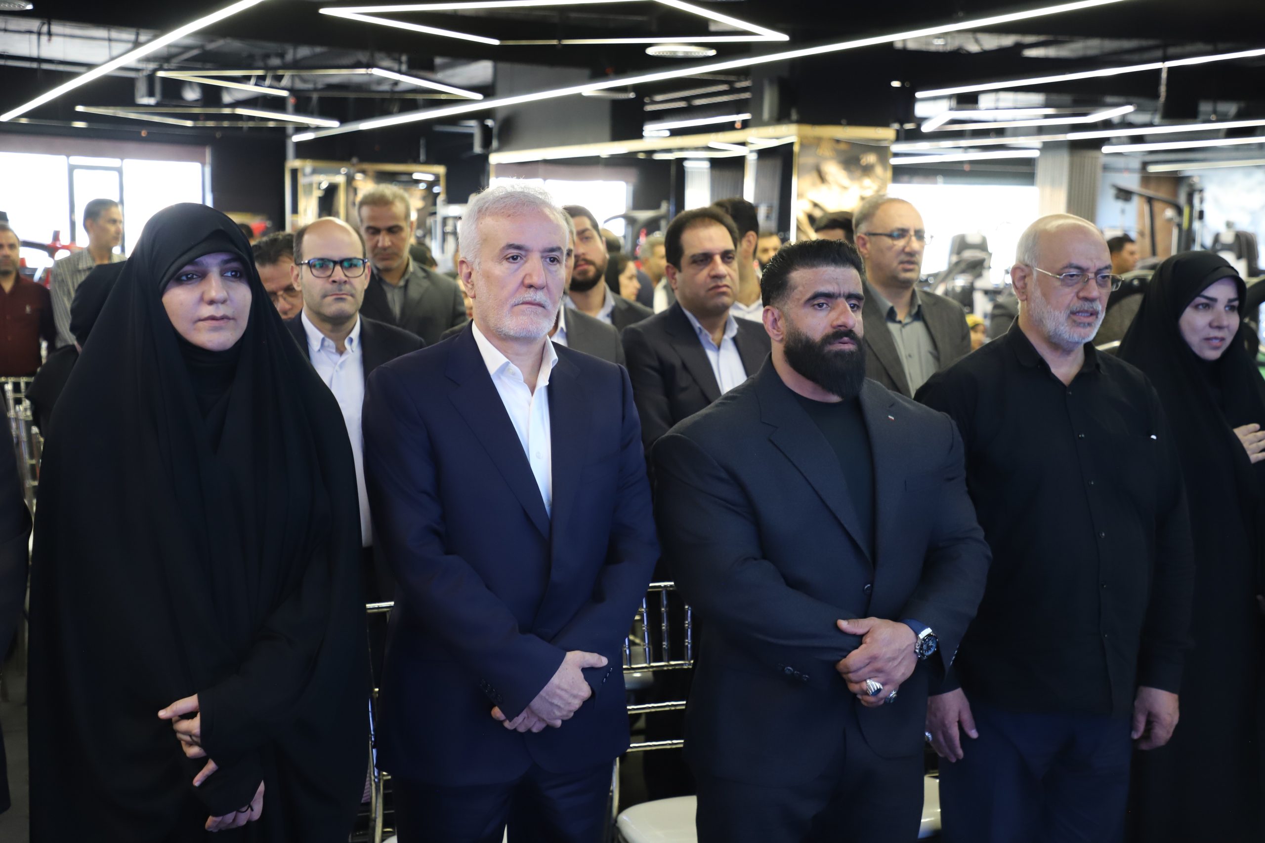 تدوین زندگینامه هادی چوپان به قلم اکبر صحرایی