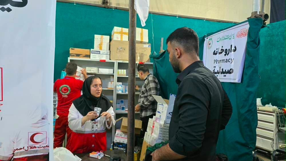 برپایی و پوشش درمانی ۲ درمانگاه هلال‌احمر فارس در کشور عراق با اعزام بیش از ۱۰۰ نیروی تخصصی